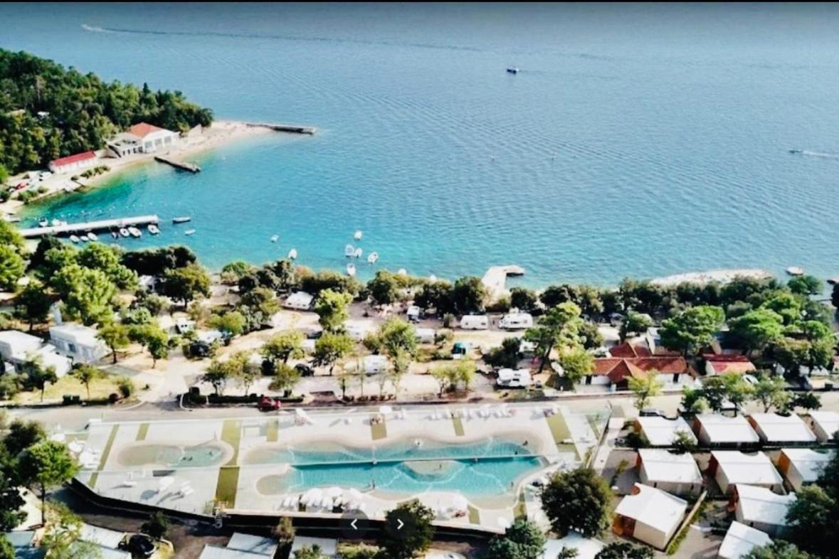 Villa Family Grand De Luxe Mobilhome Selce Zewnętrze zdjęcie