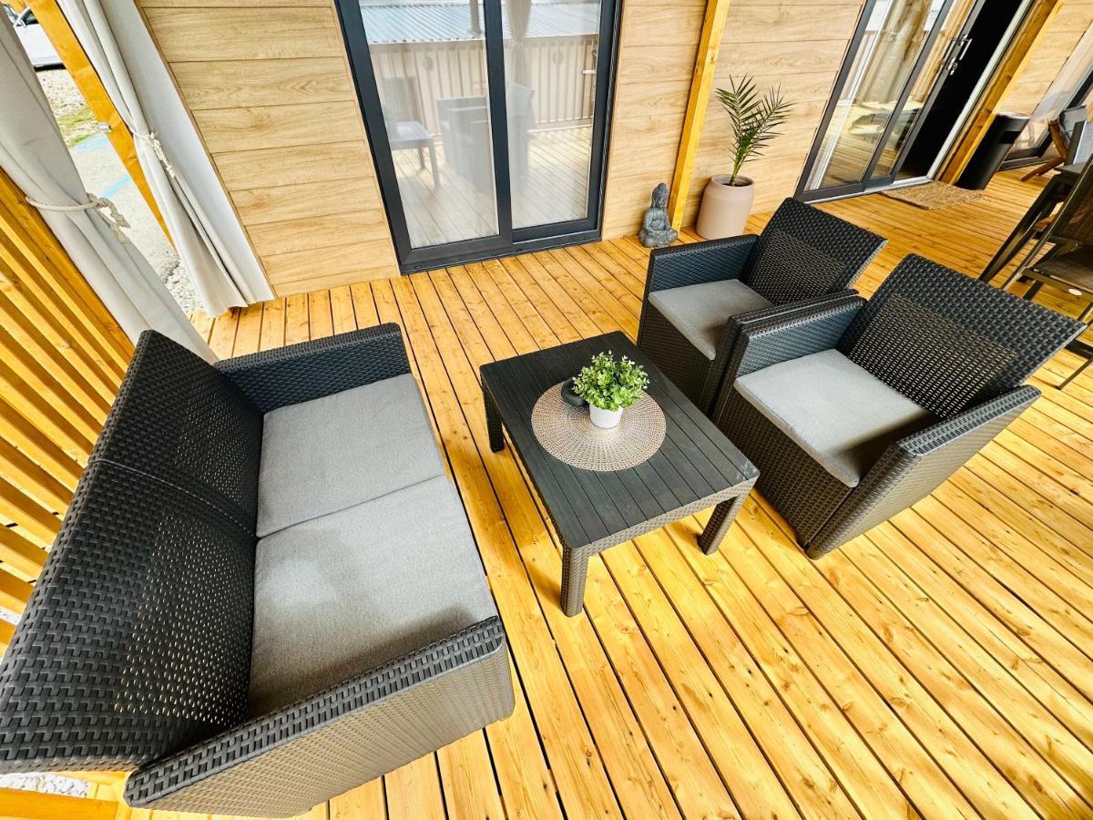 Villa Family Grand De Luxe Mobilhome Selce Zewnętrze zdjęcie